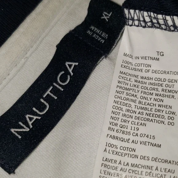Nautica Top - Picture 4 of 4